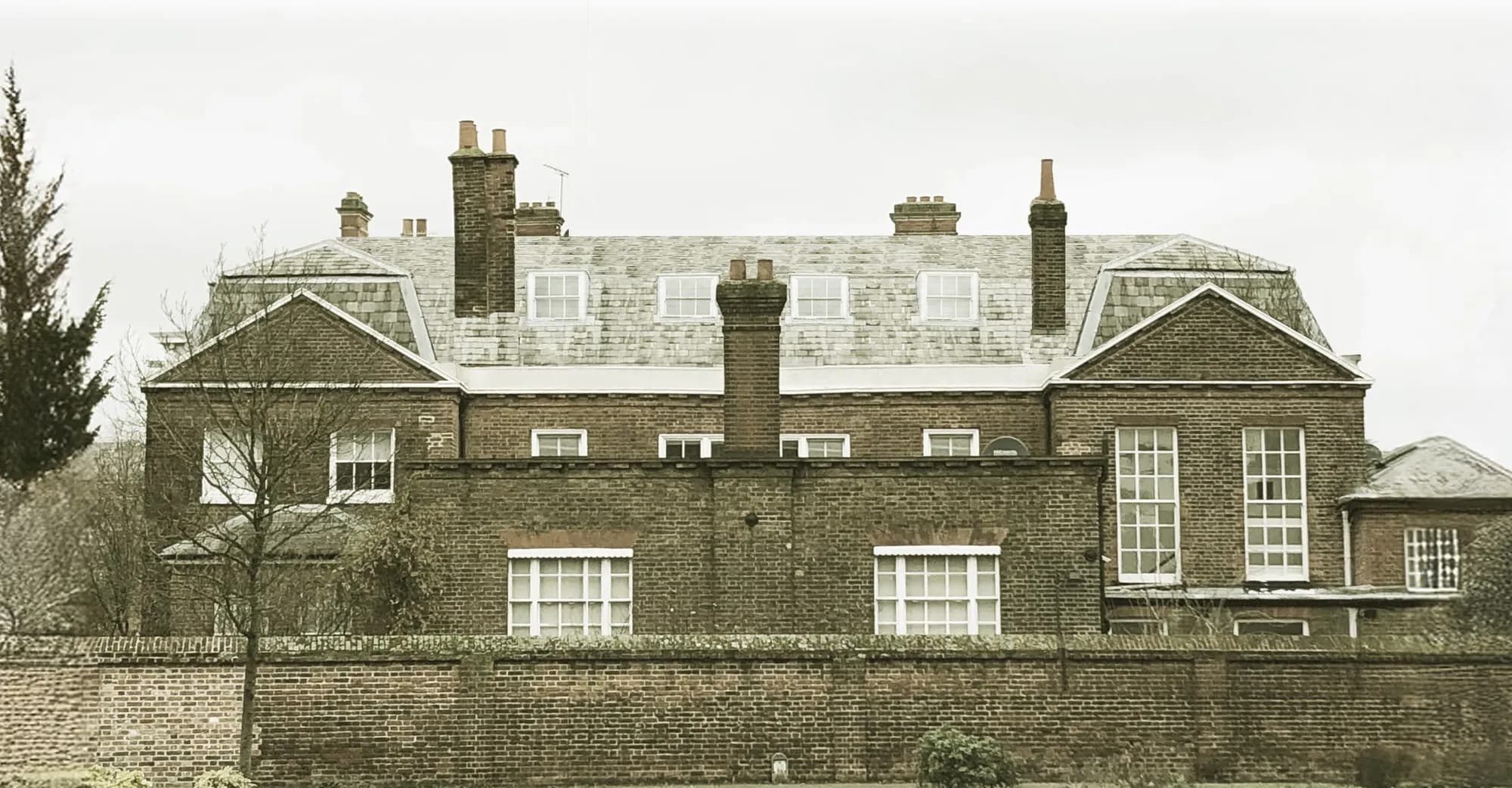 Bluecoats House from Ware Road, showing the extended slate mansard